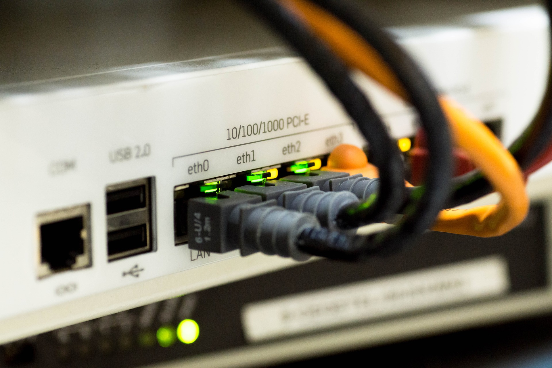 Ethernet: MAC Addresses 